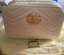 Load image into Gallery viewer, Pearl white vintage cross body