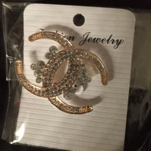 Cargar imagen en el visor de la galería, Designer Brooches