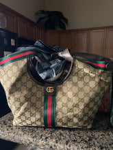 Cargar imagen en el visor de la galería, Gucci Giglio tote