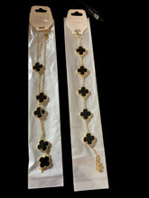 Load image into Gallery viewer, Designer flower necklace