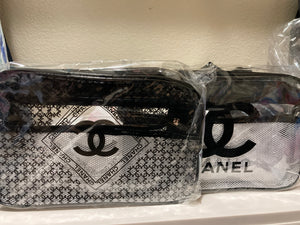Transparency crossbody