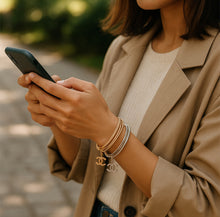 Load image into Gallery viewer, Bangles bracelets