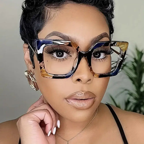 Fashionable Vintage Cat Eye Glasses