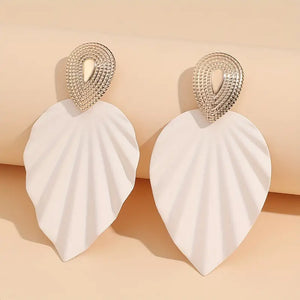 VINTAGE LEAF EARRINGS