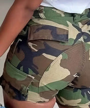 Cargar imagen en el visor de la galería, Army Shorts