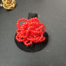 Load image into Gallery viewer, Pearl rose rings