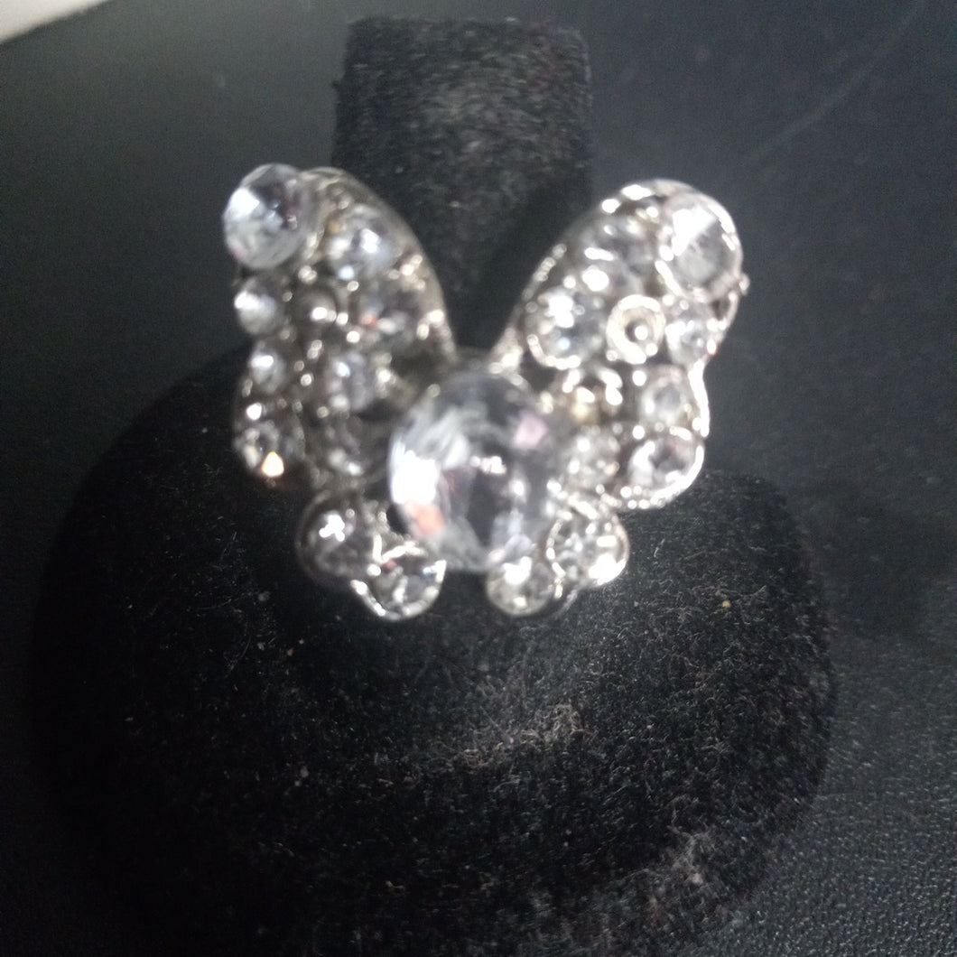 Bling butterfly ring