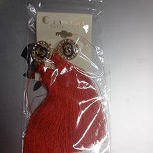 Load image into Gallery viewer, Fringe earrings