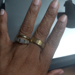 Jesus ring