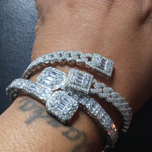 Cargar imagen en el visor de la galería, Baguette Cuff Bracelet