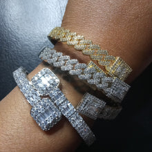 Cargar imagen en el visor de la galería, Baguette Cuff Bracelet