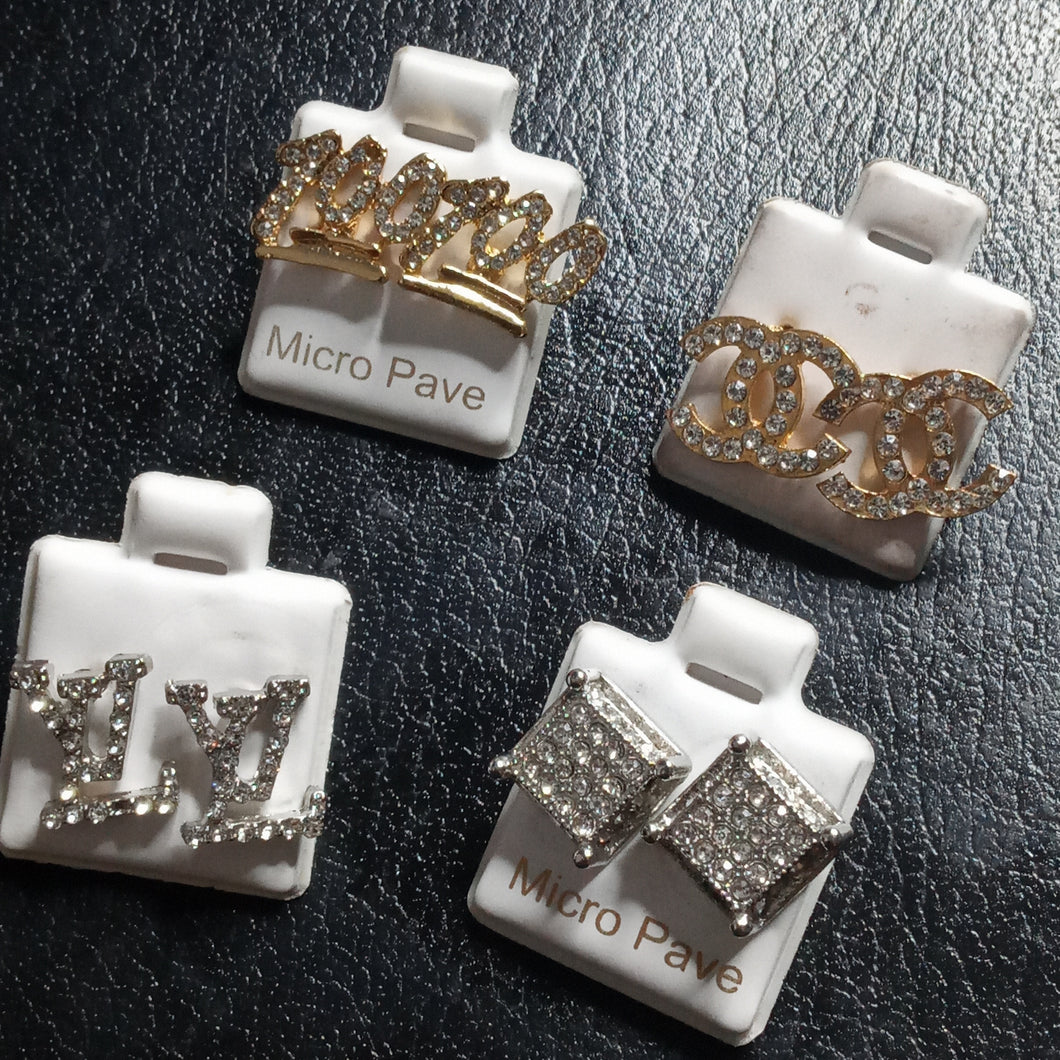 Fashion design earrings