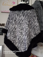 Load image into Gallery viewer, Fashion Shawl